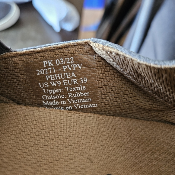 Slip-On Shoes - Picture 7 of 7